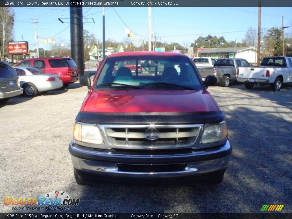 1998 Ford F150 XL Regular Cab Bright Red / Medium Graphite Photo #2