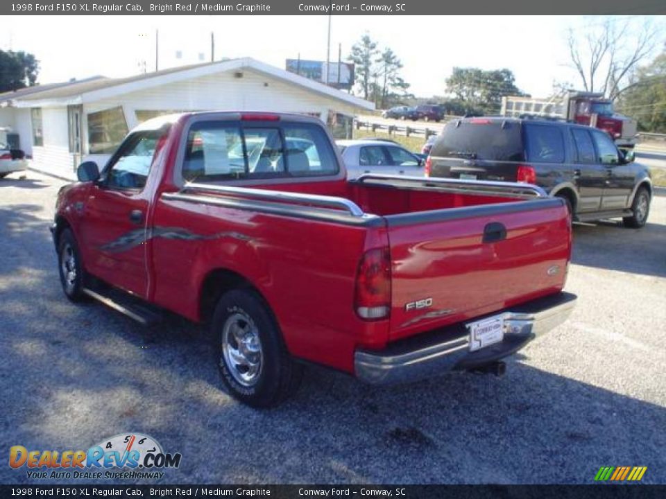 1998 Ford F150 XL Regular Cab Bright Red / Medium Graphite Photo #7