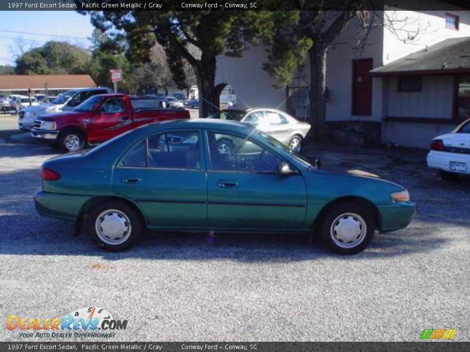 1997 Ford Escort Sedan Pacific Green Metallic / Gray Photo #4
