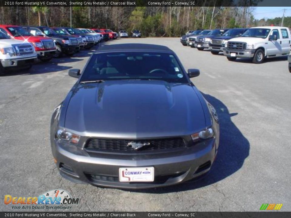 2010 Ford Mustang V6 Convertible Sterling Grey Metallic / Charcoal Black Photo #2