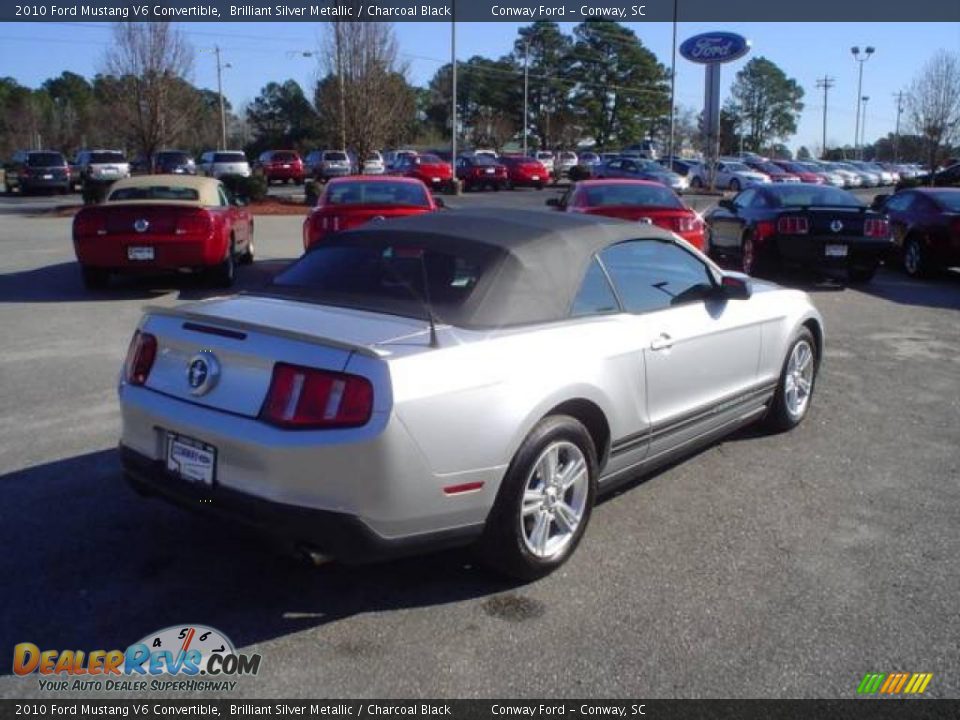 2010 Ford Mustang V6 Convertible Brilliant Silver Metallic / Charcoal Black Photo #5