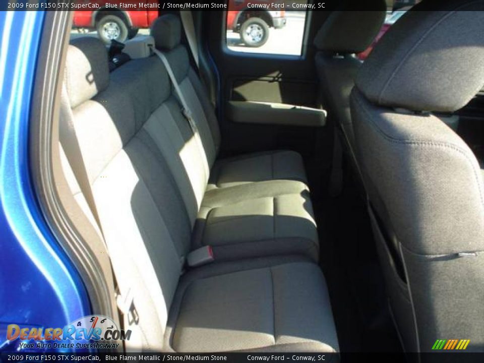 2009 Ford F150 STX SuperCab Blue Flame Metallic / Stone/Medium Stone Photo #18