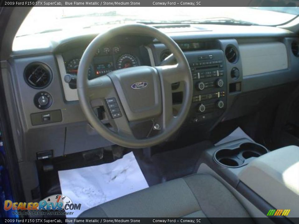 2009 Ford F150 STX SuperCab Blue Flame Metallic / Stone/Medium Stone Photo #24