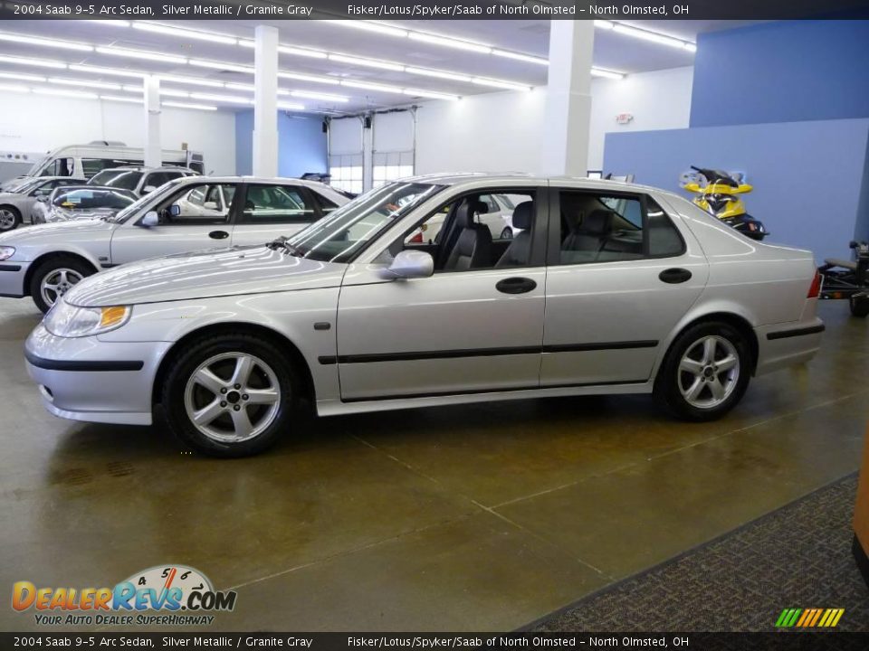 2004 Saab 9-5 Arc Sedan Silver Metallic / Granite Gray Photo #1