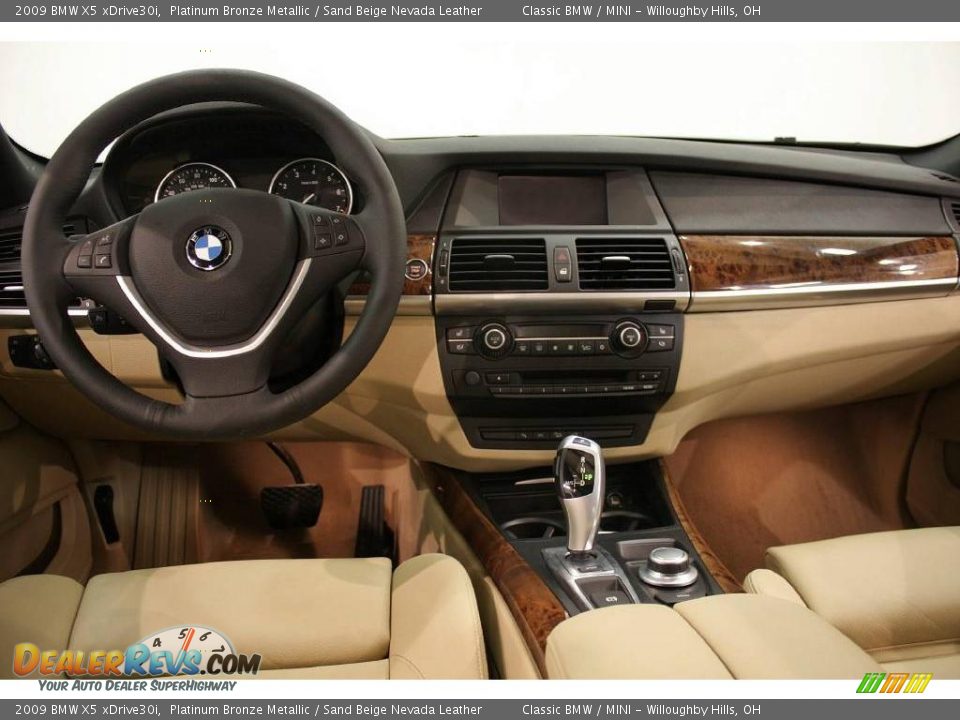 2009 BMW X5 xDrive30i Platinum Bronze Metallic / Sand Beige Nevada Leather Photo #24