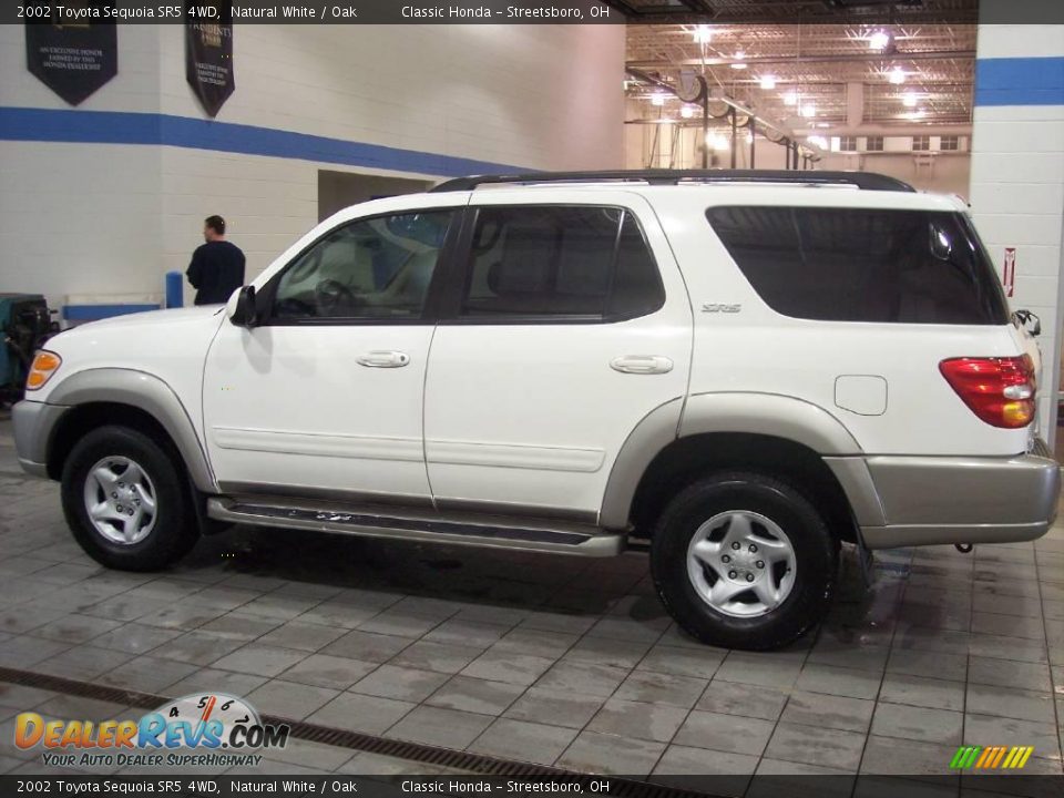 2002 Toyota Sequoia SR5 4WD Natural White / Oak Photo #4