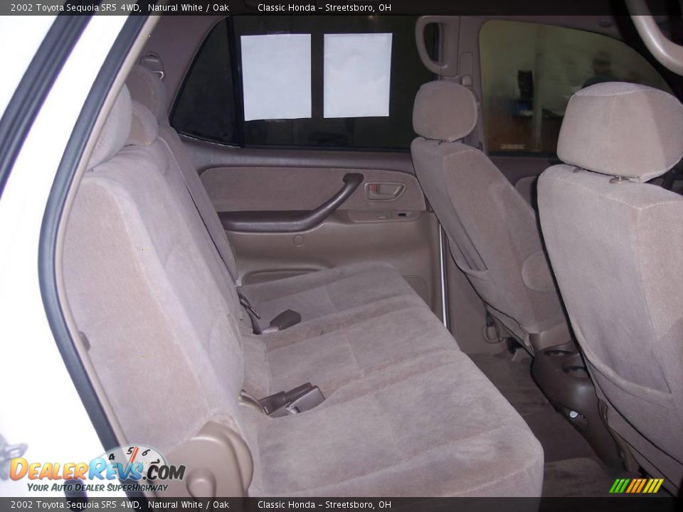 2002 Toyota Sequoia SR5 4WD Natural White / Oak Photo #22