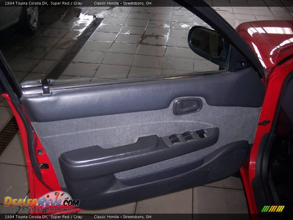 1994 Toyota Corolla DX Super Red / Gray Photo #12