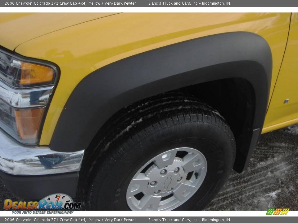 2006 Chevrolet Colorado Z71 Crew Cab 4x4 Yellow / Very Dark Pewter Photo #13