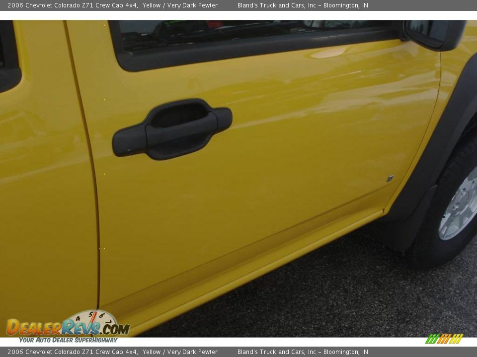 2006 Chevrolet Colorado Z71 Crew Cab 4x4 Yellow / Very Dark Pewter Photo #24