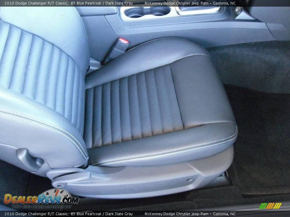 2010 Dodge Challenger R/T Classic B5 Blue Pearlcoat / Dark Slate Gray Photo #13