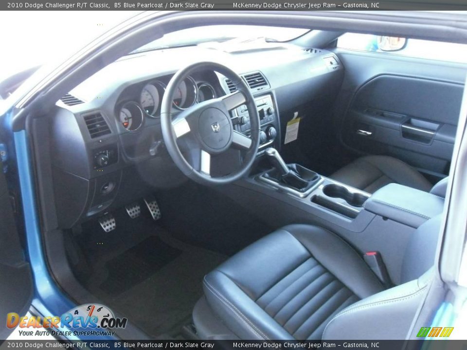 2010 Dodge Challenger R/T Classic B5 Blue Pearlcoat / Dark Slate Gray Photo #25