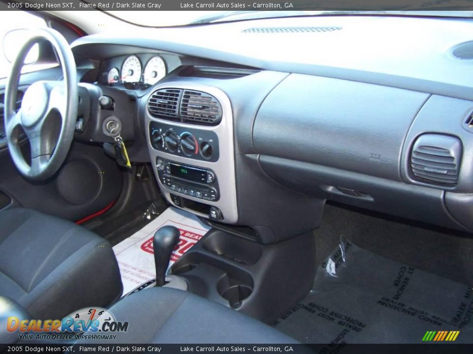 2005 Dodge Neon SXT Flame Red / Dark Slate Gray Photo #14