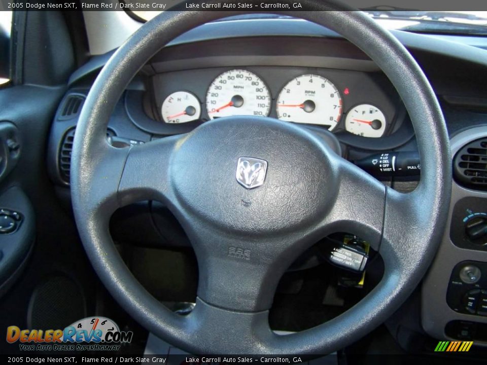 2005 Dodge Neon SXT Flame Red / Dark Slate Gray Photo #15
