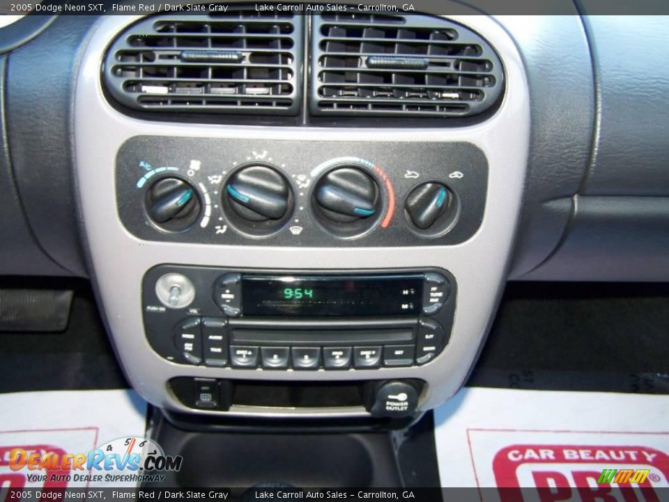 2005 Dodge Neon SXT Flame Red / Dark Slate Gray Photo #16