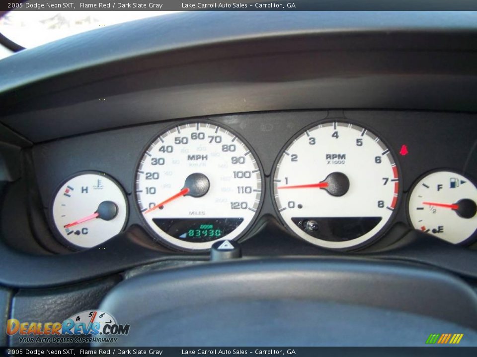 2005 Dodge Neon SXT Flame Red / Dark Slate Gray Photo #17