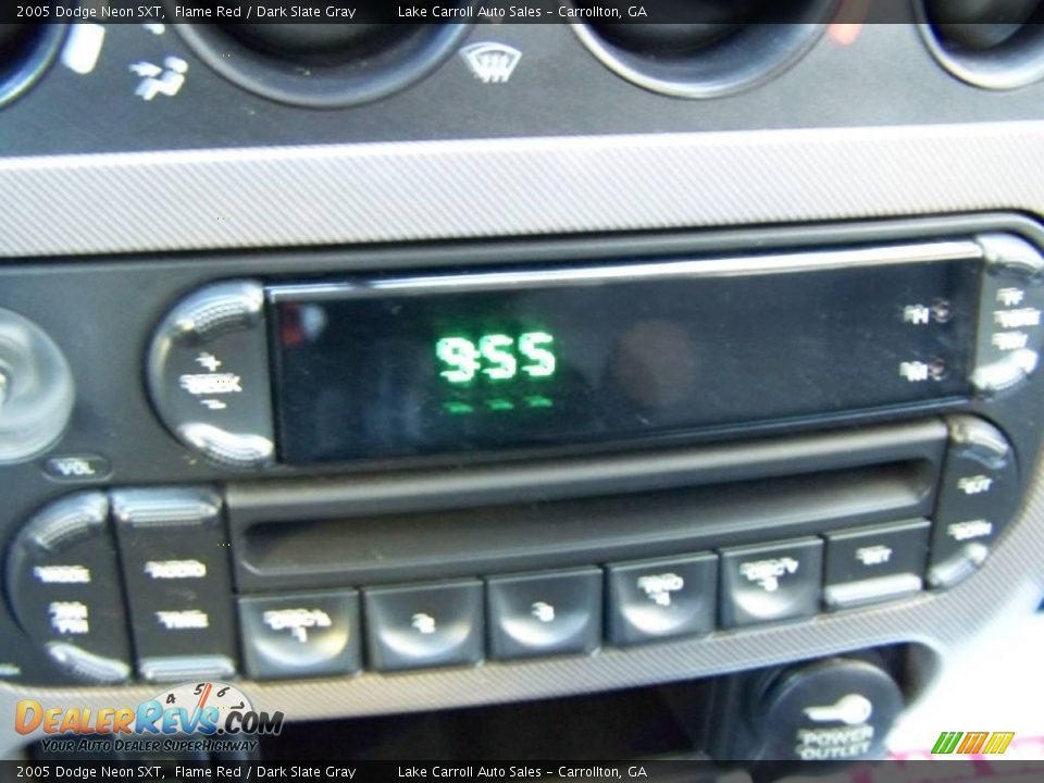 2005 Dodge Neon SXT Flame Red / Dark Slate Gray Photo #21