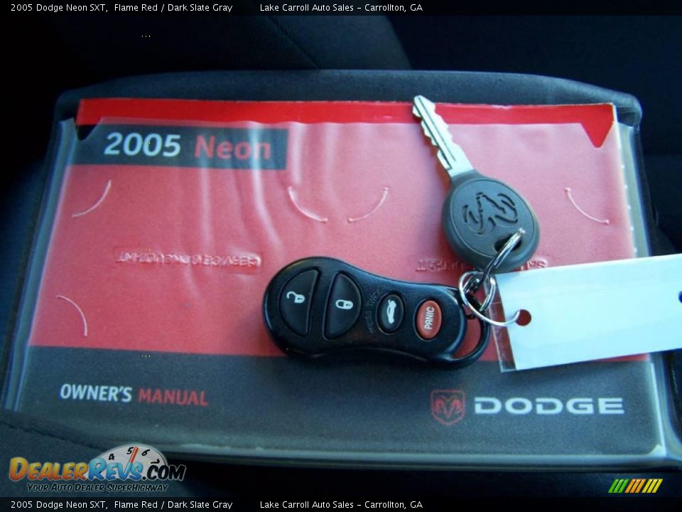 2005 Dodge Neon SXT Flame Red / Dark Slate Gray Photo #34