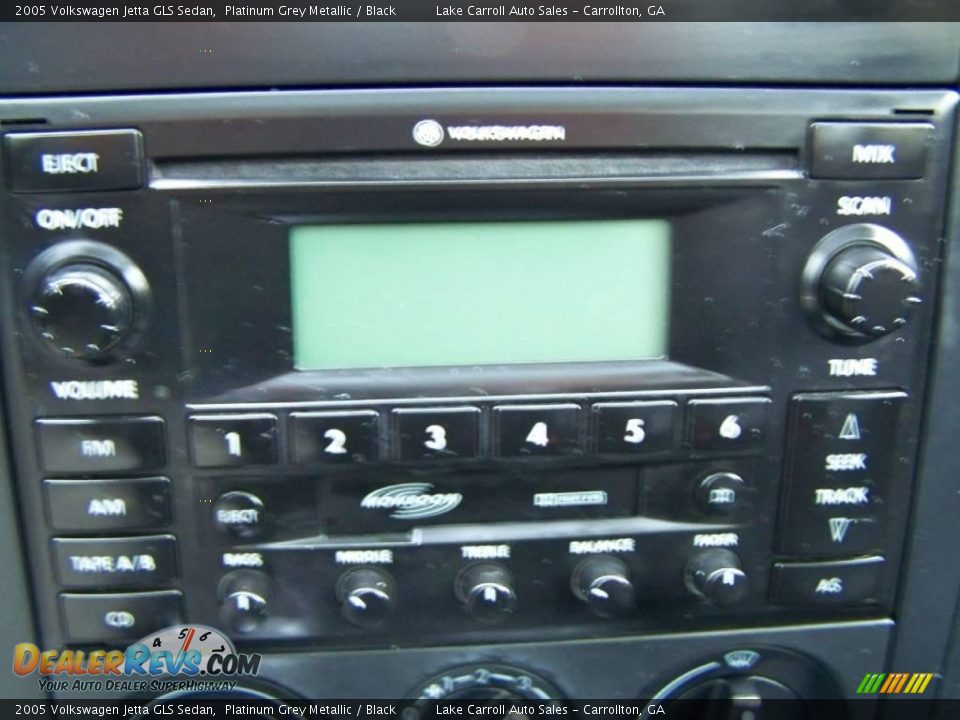 2005 Volkswagen Jetta GLS Sedan Platinum Grey Metallic / Black Photo #20