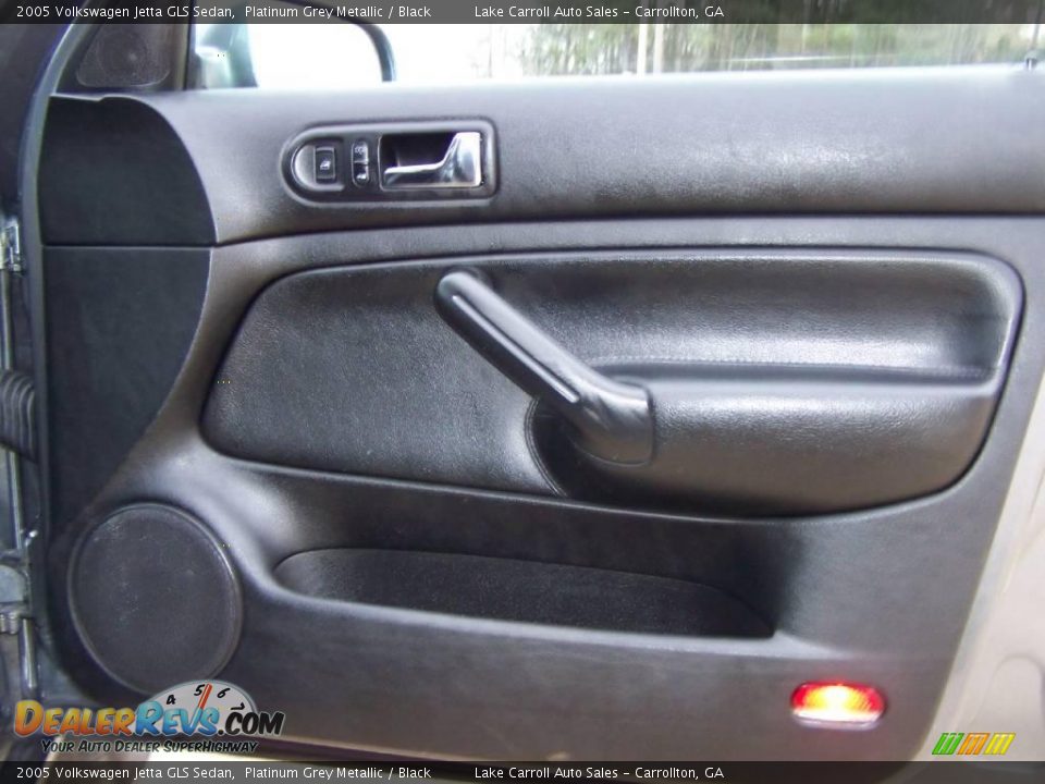 2005 Volkswagen Jetta GLS Sedan Platinum Grey Metallic / Black Photo #28