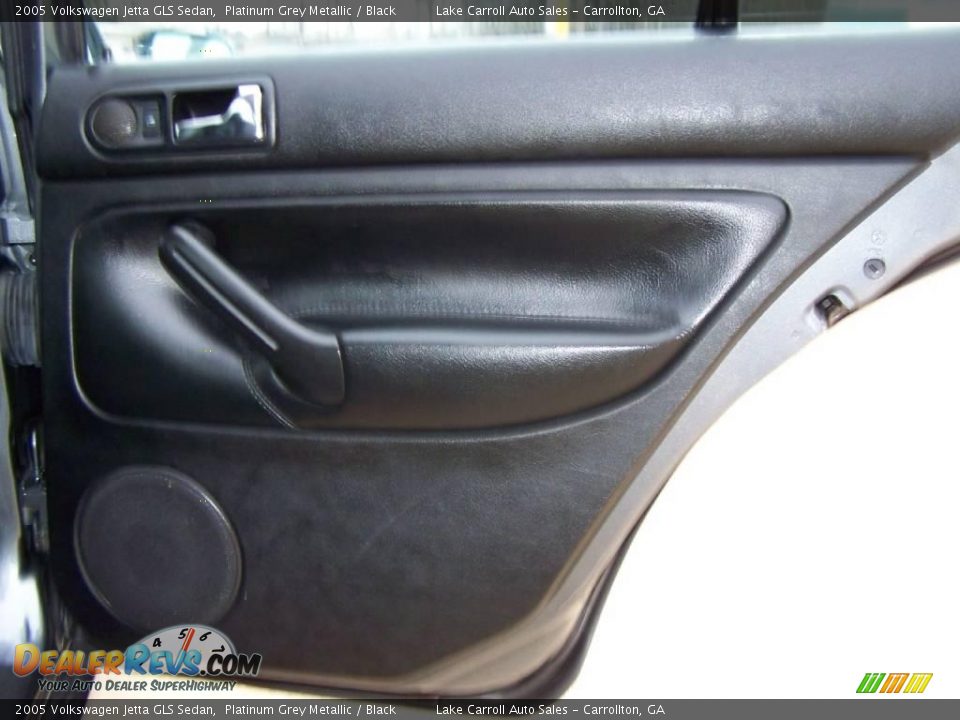 2005 Volkswagen Jetta GLS Sedan Platinum Grey Metallic / Black Photo #30