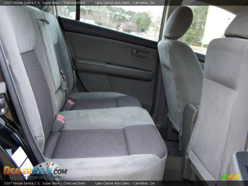 2007 Nissan Sentra 2.0 Super Black / Charcoal/Steel Photo #26