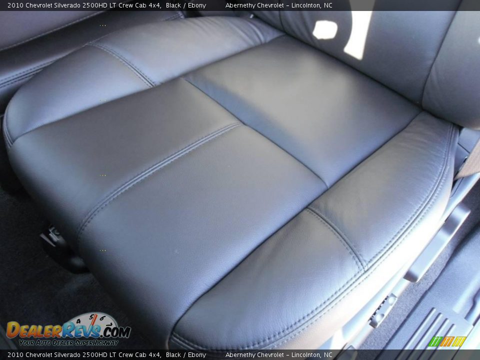 2010 Chevrolet Silverado 2500HD LT Crew Cab 4x4 Black / Ebony Photo #10