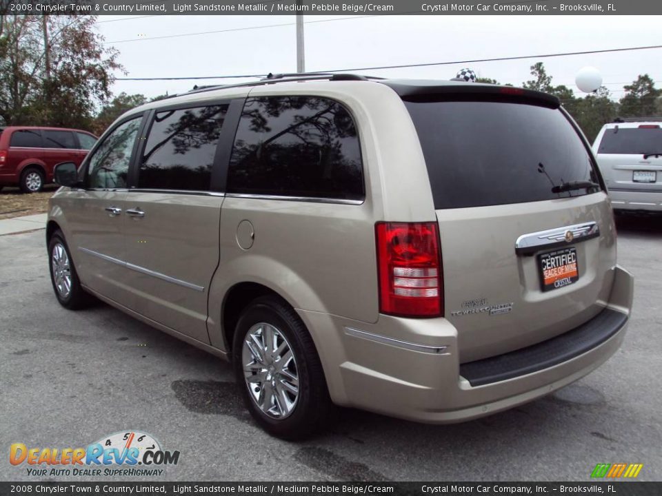 2008 Chrysler Town & Country Limited Light Sandstone Metallic / Medium Pebble Beige/Cream Photo #3