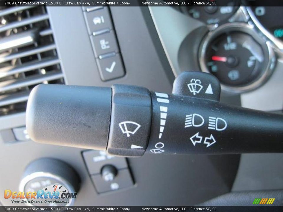 2009 Chevrolet Silverado 1500 LT Crew Cab 4x4 Summit White / Ebony Photo #9