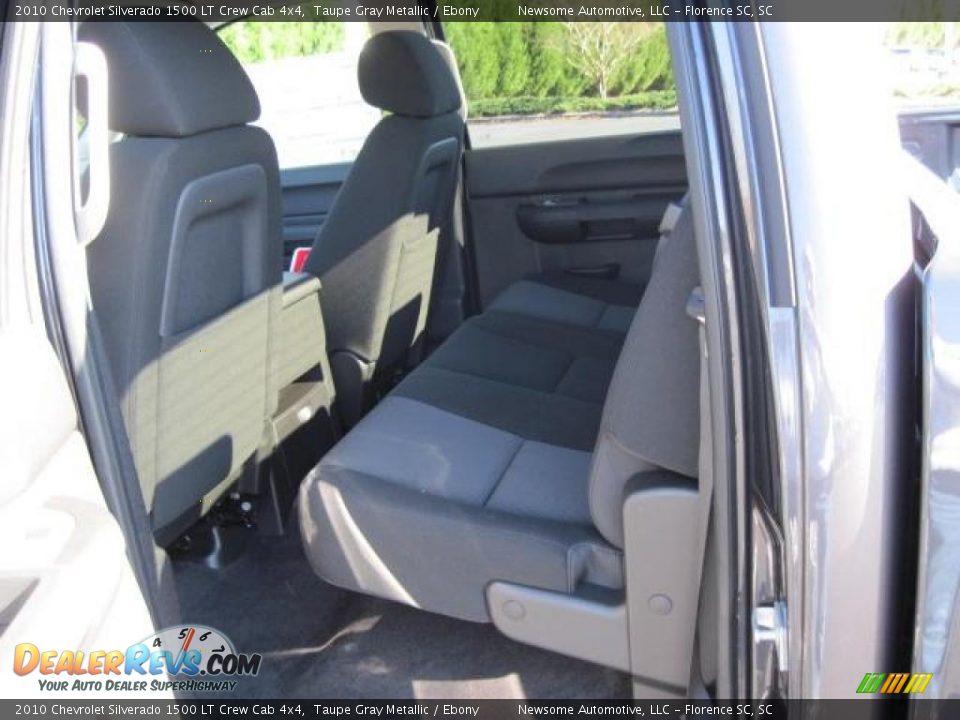 2010 Chevrolet Silverado 1500 LT Crew Cab 4x4 Taupe Gray Metallic / Ebony Photo #12