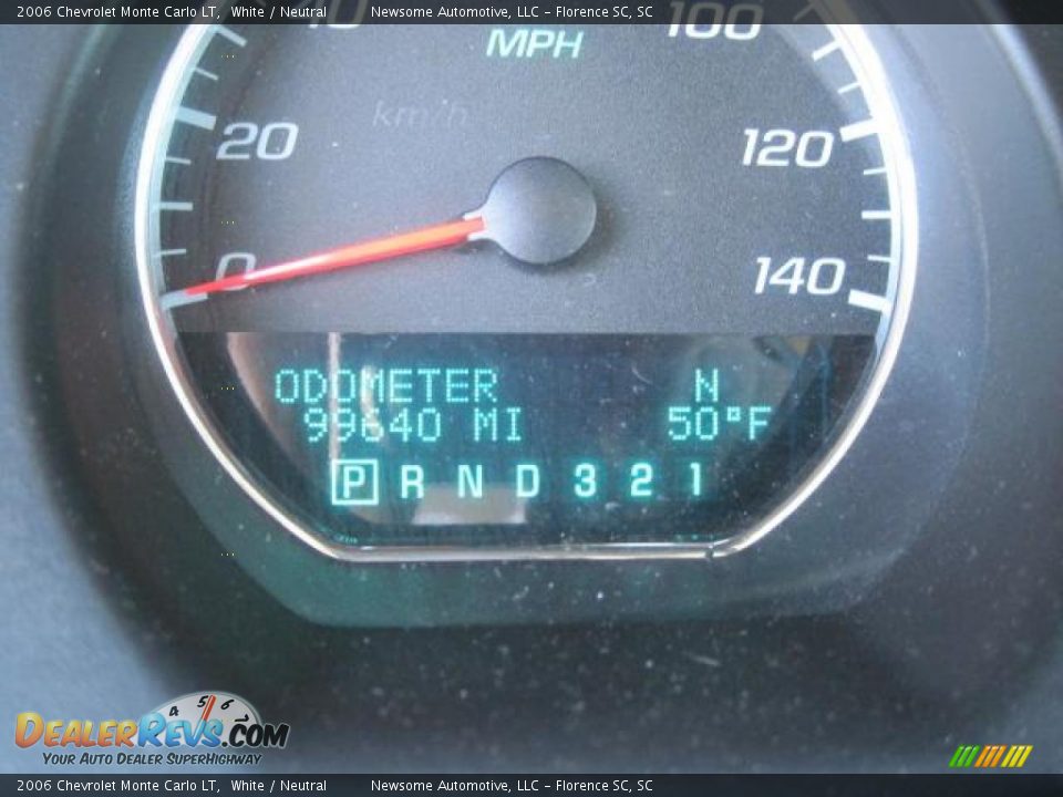 2006 Chevrolet Monte Carlo LT White / Neutral Photo #5