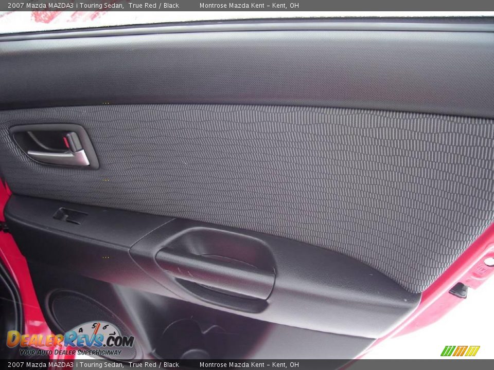 2007 Mazda MAZDA3 i Touring Sedan True Red / Black Photo #17
