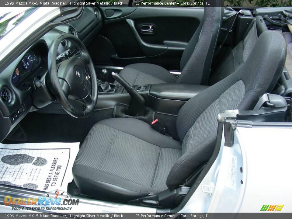 1999 Mazda MX-5 Miata Roadster Highlight Silver Metallic / Black Photo #10