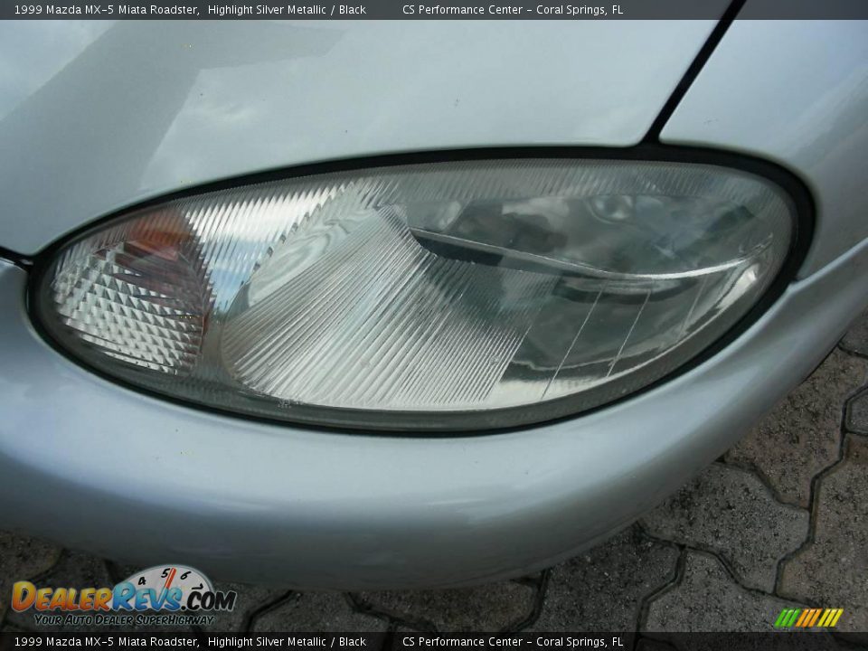 1999 Mazda MX-5 Miata Roadster Highlight Silver Metallic / Black Photo #19