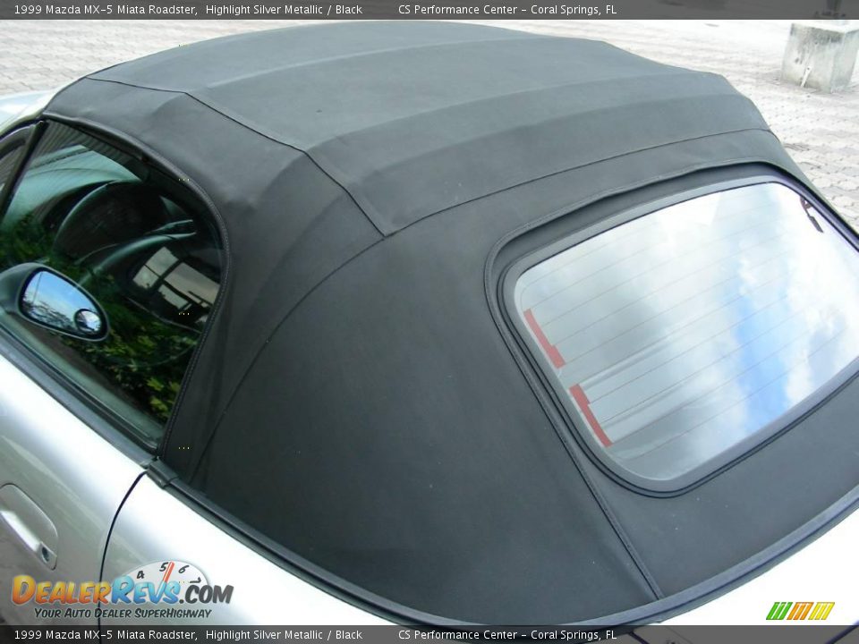 1999 Mazda MX-5 Miata Roadster Highlight Silver Metallic / Black Photo #21