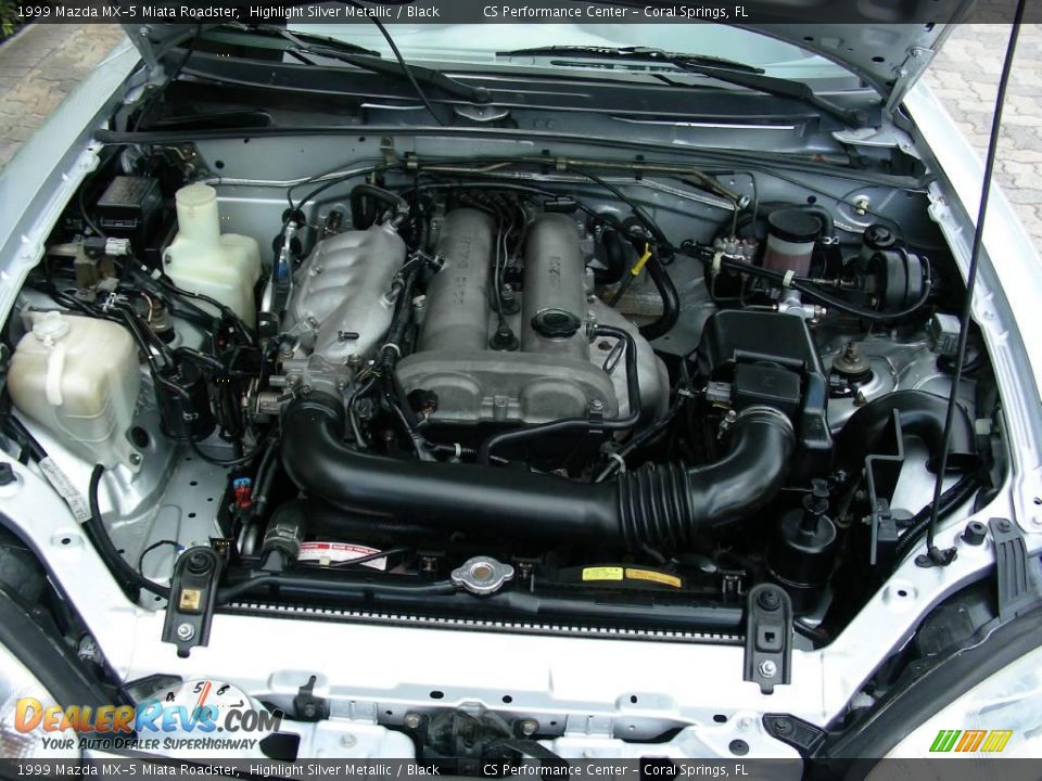 1999 Mazda MX-5 Miata Roadster Highlight Silver Metallic / Black Photo #25