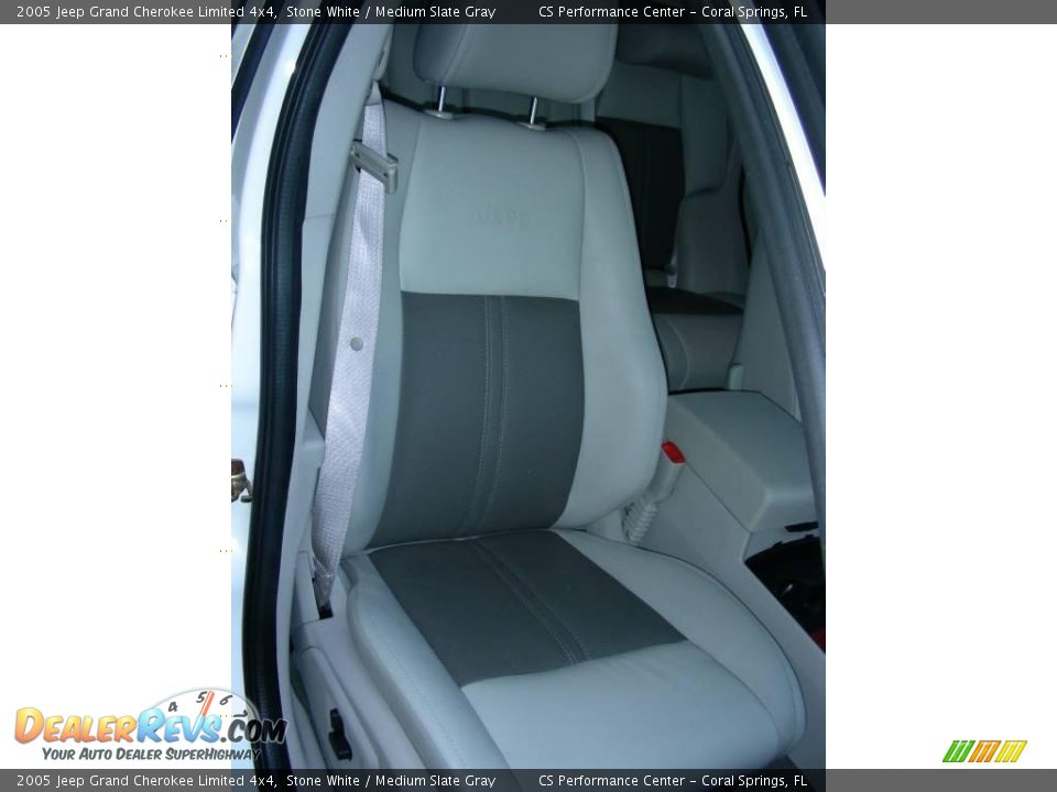 2005 Jeep Grand Cherokee Limited 4x4 Stone White / Medium Slate Gray Photo #15