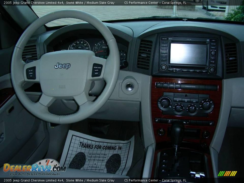 2005 Jeep Grand Cherokee Limited 4x4 Stone White / Medium Slate Gray Photo #16