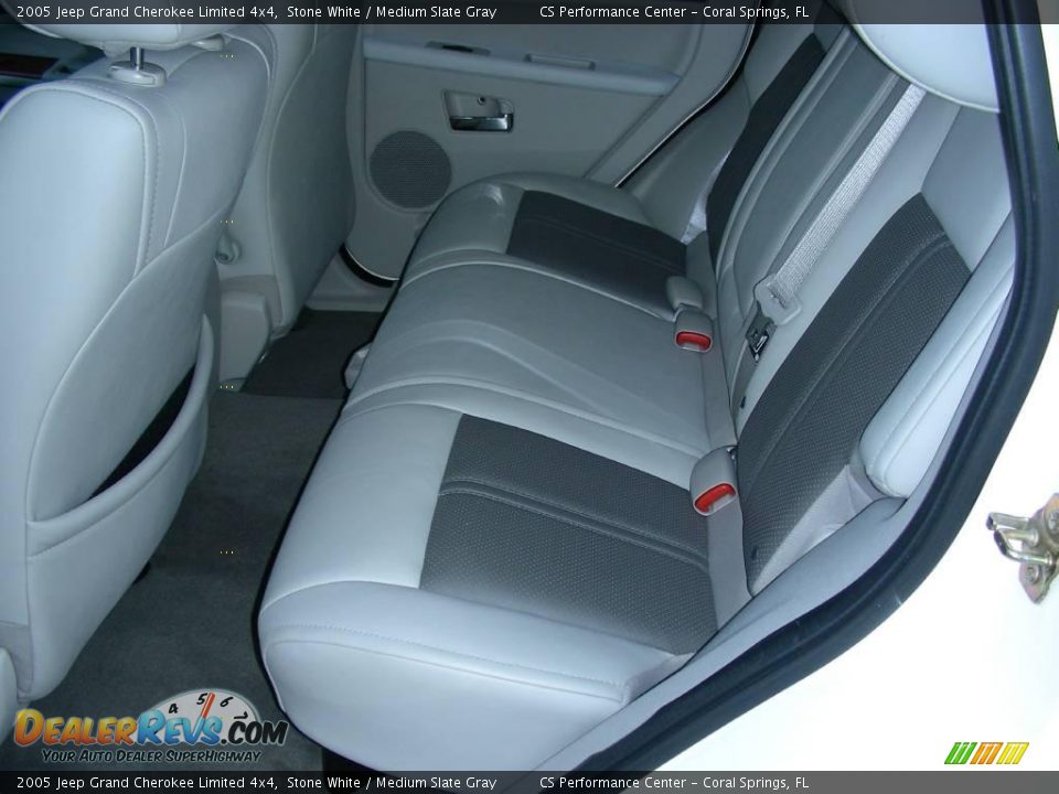 2005 Jeep Grand Cherokee Limited 4x4 Stone White / Medium Slate Gray Photo #19
