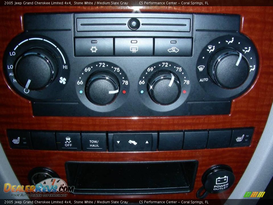 2005 Jeep Grand Cherokee Limited 4x4 Stone White / Medium Slate Gray Photo #21