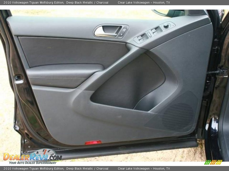 2010 Volkswagen Tiguan Wolfsburg Edition Deep Black Metallic / Charcoal Photo #20