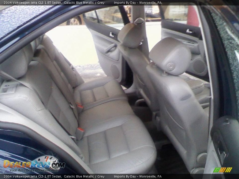 2004 Volkswagen Jetta GLS 1.8T Sedan Galactic Blue Metallic / Grey Photo #11