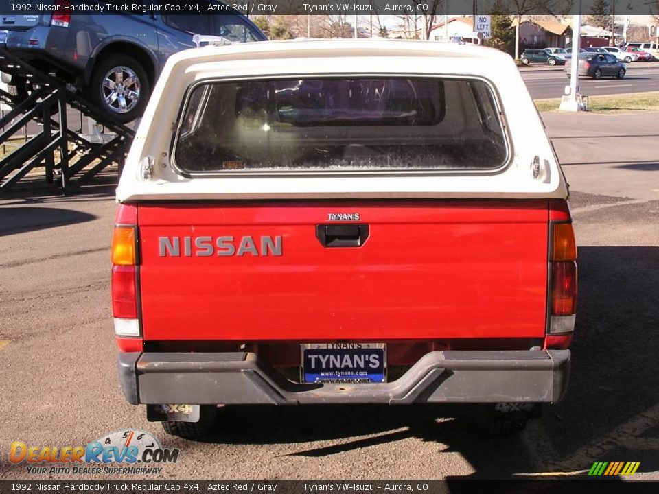 1992 Nissan Hardbody Truck Regular Cab 4x4 Aztec Red / Gray Photo #5