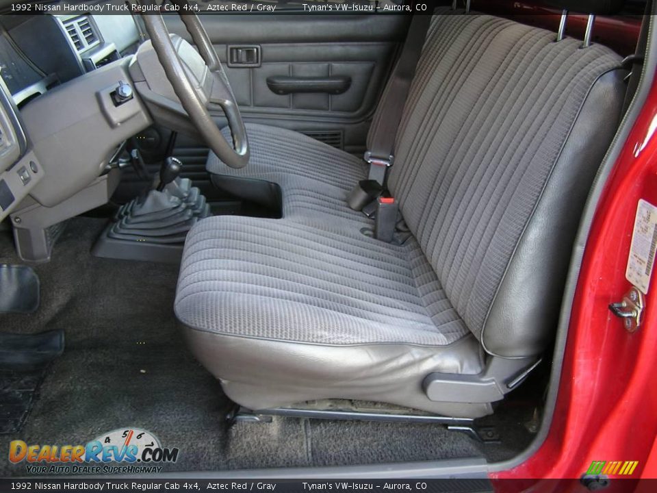 1992 Nissan Hardbody Truck Regular Cab 4x4 Aztec Red / Gray Photo #7