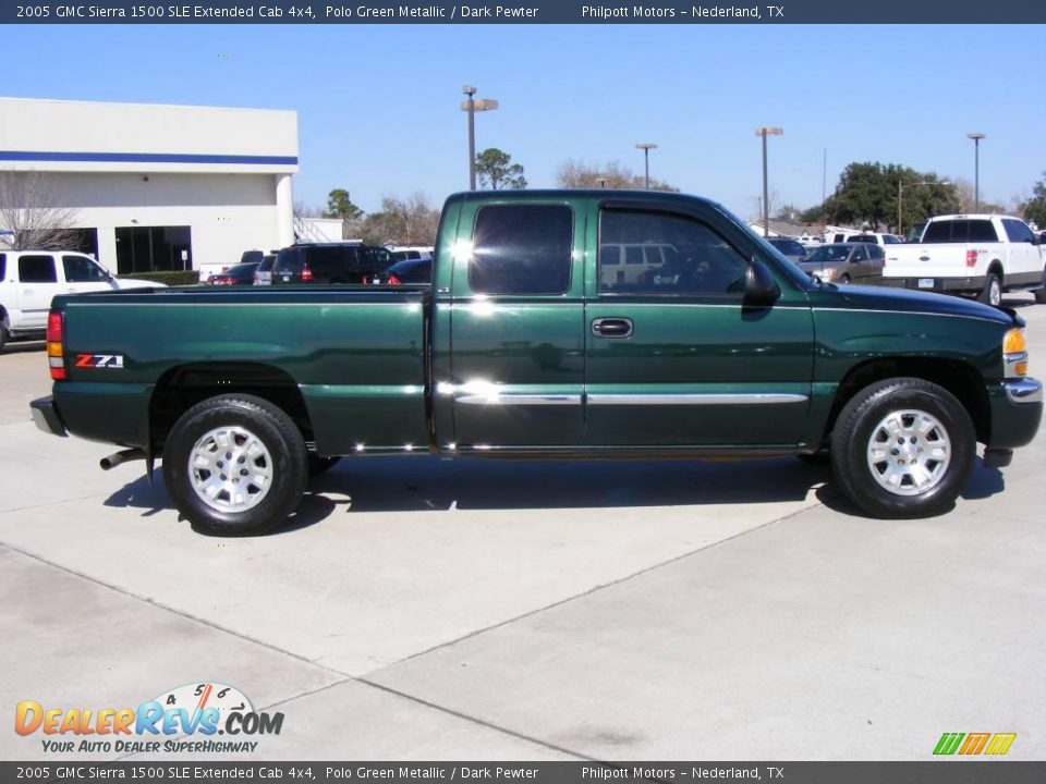 2005 GMC Sierra 1500 SLE Extended Cab 4x4 Polo Green Metallic / Dark Pewter Photo #2