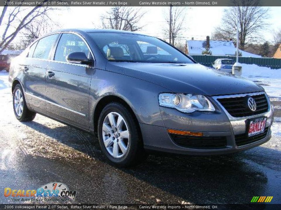 2006 Volkswagen Passat 2.0T Sedan Reflex Silver Metallic / Pure Beige Photo #7