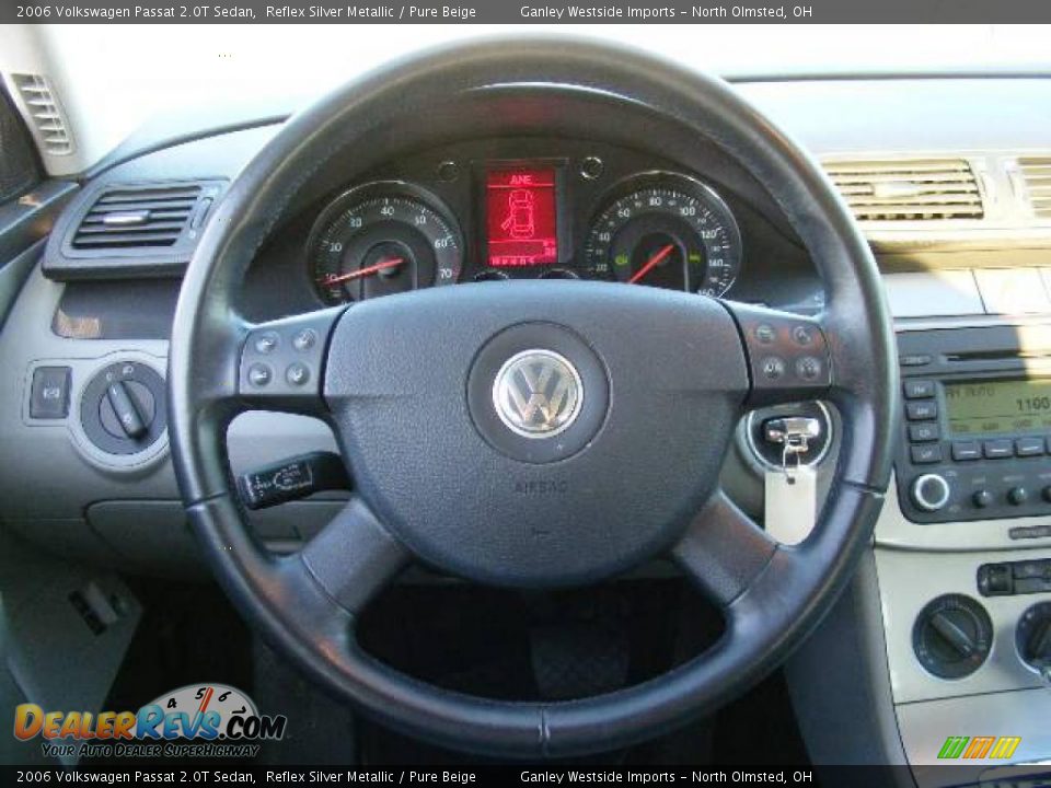 2006 Volkswagen Passat 2.0T Sedan Reflex Silver Metallic / Pure Beige Photo #15