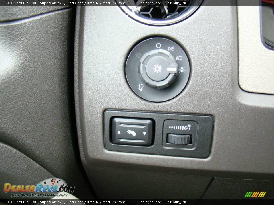 2010 Ford F150 XLT SuperCab 4x4 Red Candy Metallic / Medium Stone Photo #27