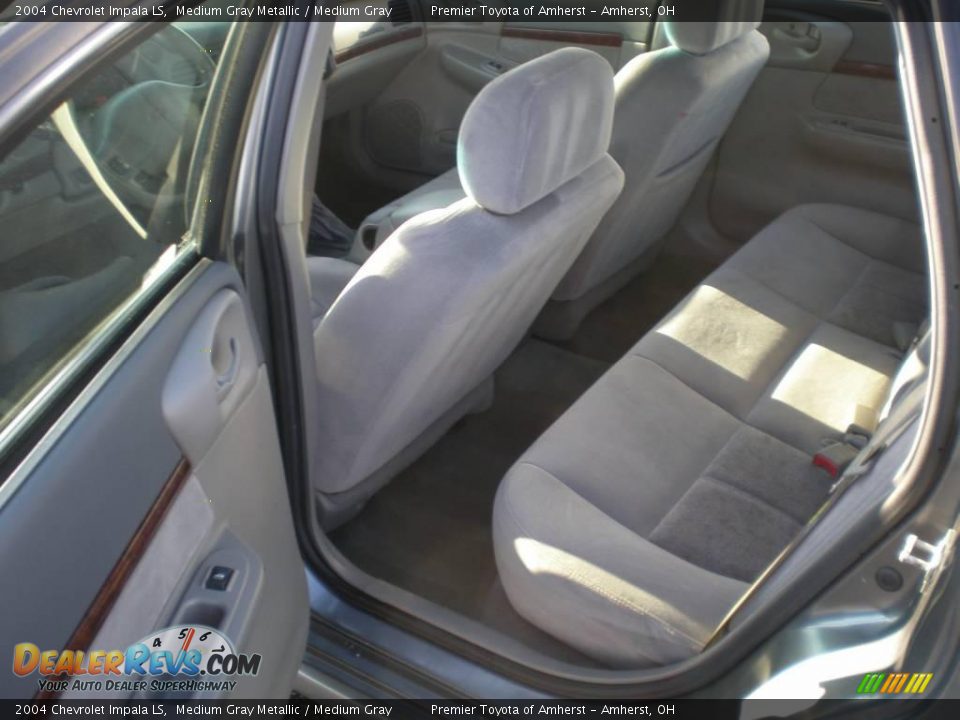 2004 Chevrolet Impala LS Medium Gray Metallic / Medium Gray Photo #8