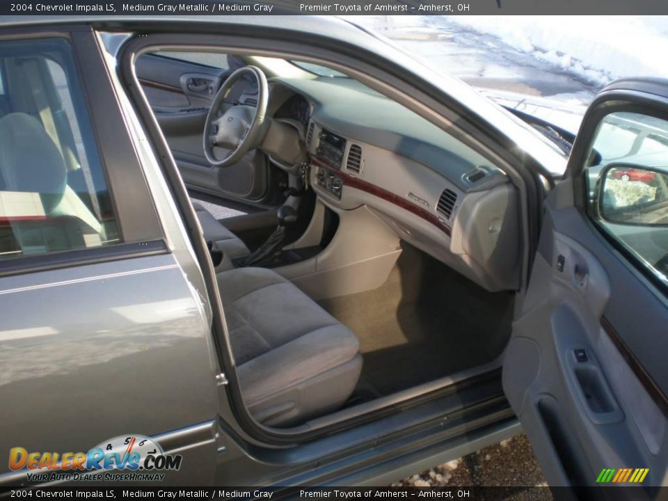 2004 Chevrolet Impala LS Medium Gray Metallic / Medium Gray Photo #10